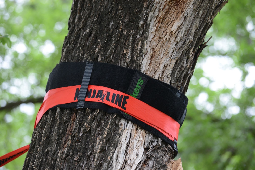 Chytrá ochrana stromů pro slacklines, ninja lines nebo ziplines (zip lines) od Slackers
